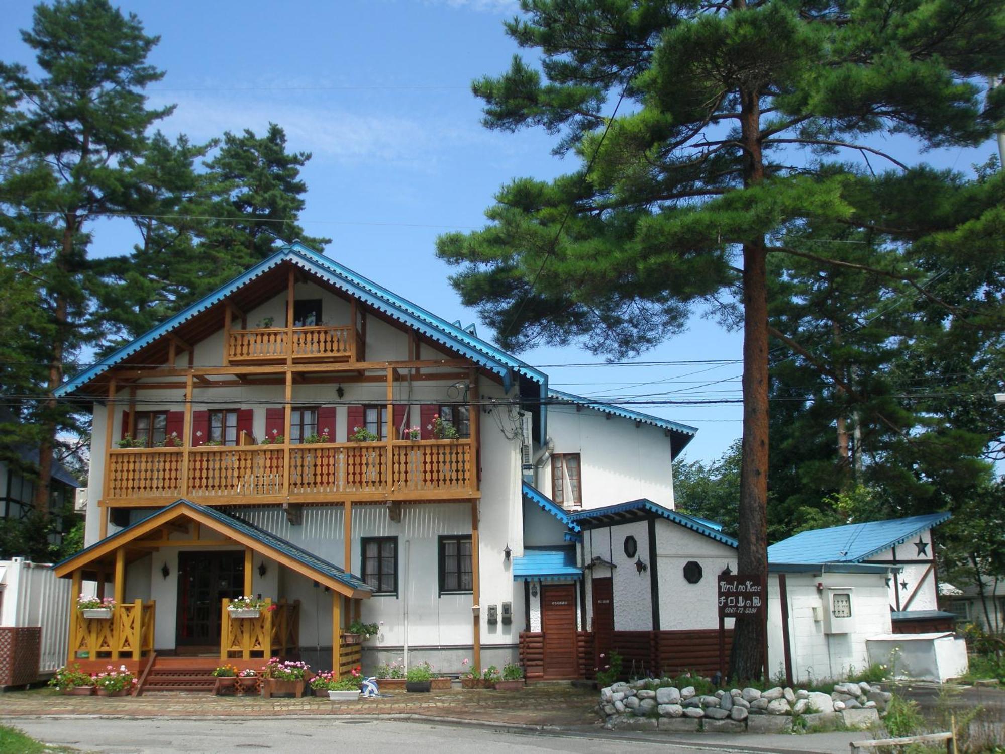 Alpine Wind Bed & Breakfast Hakuba Dış mekan fotoğraf