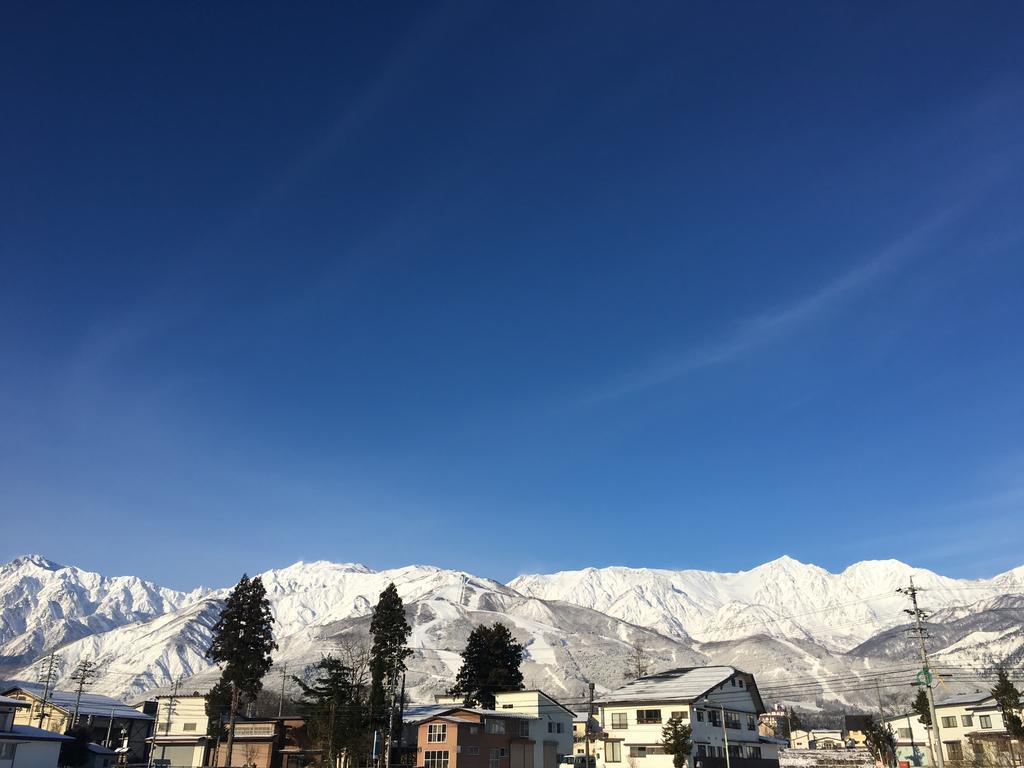 Alpine Wind Bed & Breakfast Hakuba Dış mekan fotoğraf